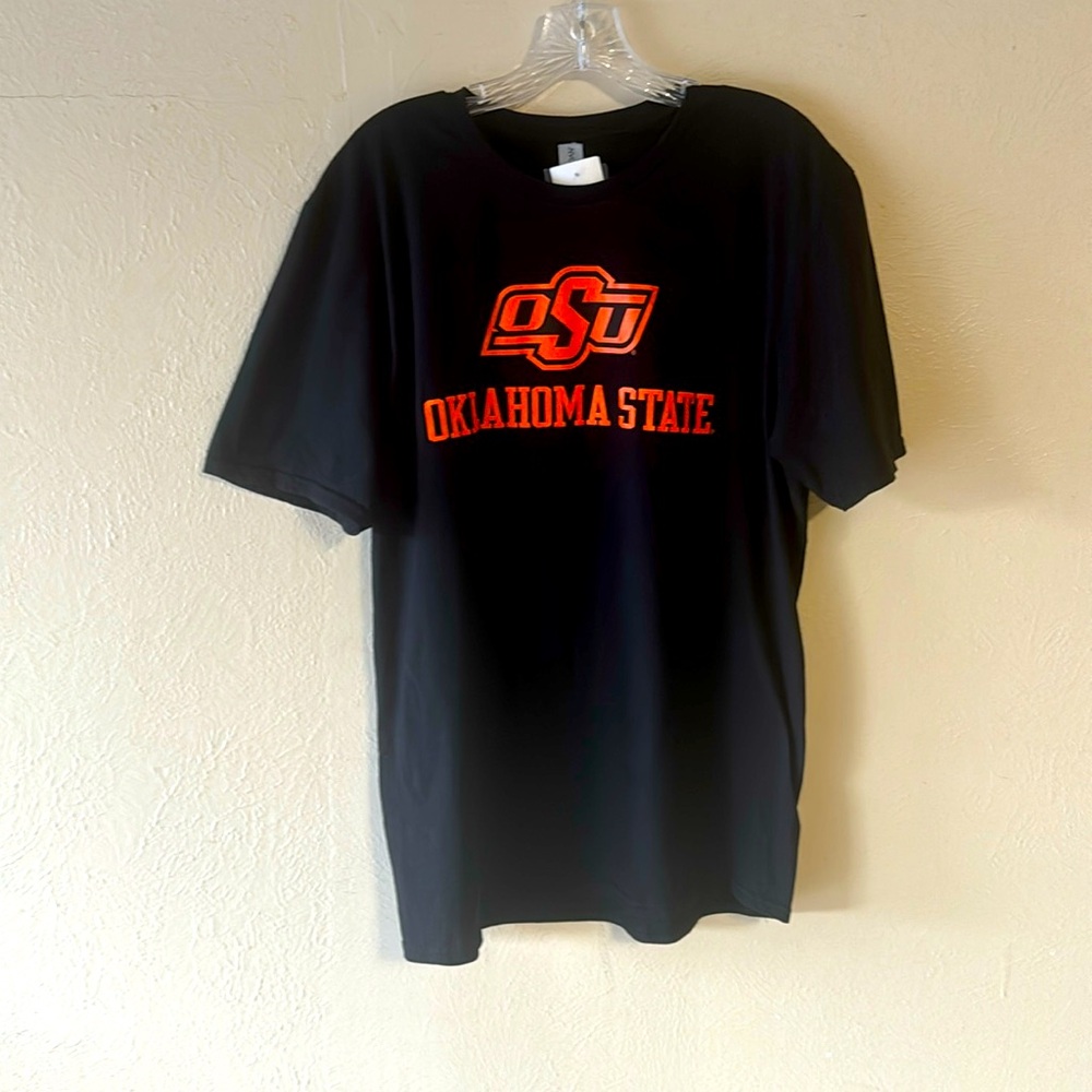 Oklahoma State University men’s T-shirt. New.